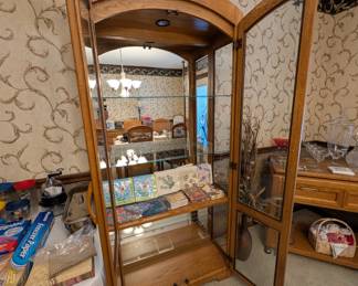 Contemporary china cabinet with mirror