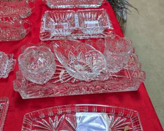 Sparkling serving pieces 