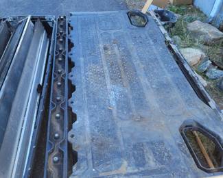 Short bed pickup deck and slide put toolboxes