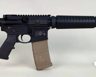 Smith & Wesson M&P-15 5.56 Nato Rifle SN# SZ22837, Adjustable Stock