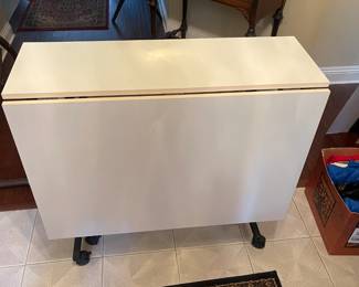 Horn sewing / quilting folding work table 