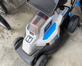 Electric lawn mower 