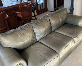 4Nov 05 2025 01 25pmHBAZ