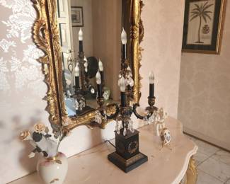 Stunning foyer mirror