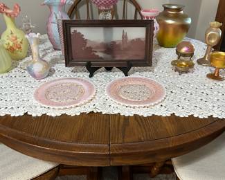 OAK TABLE - EXCELLENT CONDITION