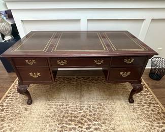 Sligh Furniture -Ellis Line Desk