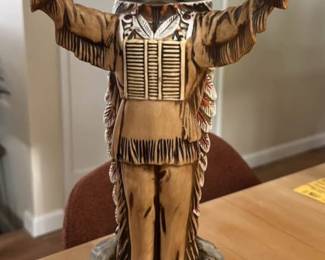 Large #1 Illini Chief decanter.
Missing pinky finger on right hand.