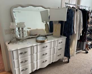 White dresser with mirror
Women’s clothing