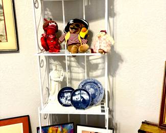 White metal bakers rack