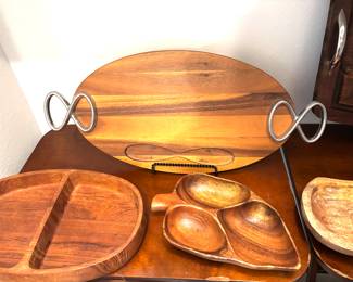 Wood serving pieces