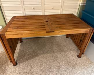 Drop leaf outdoor table.....