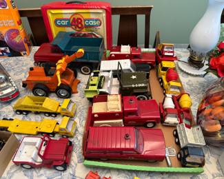 Vintage toy cars/trucks