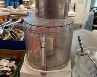 Cuisinart food processor 