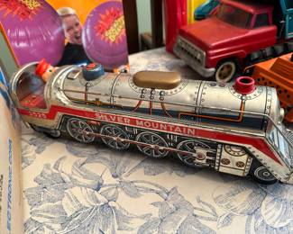 Vintage Silver Mountain tin train