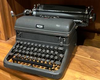 Vintage Royal Typewriter