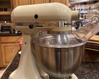 Vintage KitchenAid Mixer by Hobart
