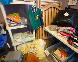 Beautiful crib and mattress