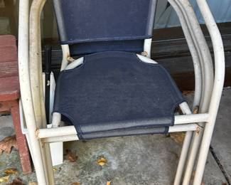 4 outdoor chairs
