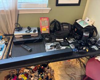 Cameras and Sound Bar