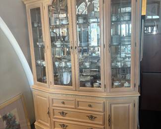 China Cabinet. Complete Wedge Wood China setting. Complete Onida Setting.