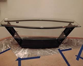 Two tier glass table 