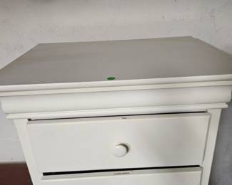 Set of weight dressers, including this lingerie dresser
$300 for all or $100 for this lingerie dresser