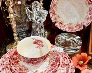 JOHNSON BROTHERS "STRAWBERRY FAIR".