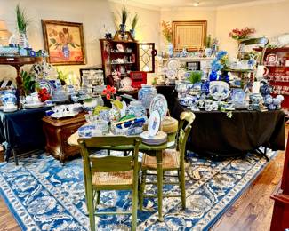 PACKED ESTATE NEAR TCU 76109 WITH SO MUCH CHINA, STEMWARE, FLATWARE, LINENS TO SET YOUR TABLE JUST RIGHT!
