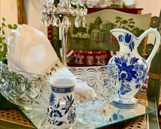 DELFT, BLUE ONION.