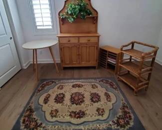 RS118Assorted Furniture And Rug