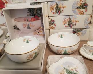 Mikasa holiday tableware. 