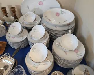 #36  Sango Etude China 84pc   $165 set