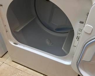 #6  Whirlpool Dryer #WED4800BQ1   $225