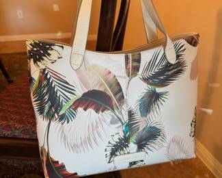 Danielle Nicole Purse