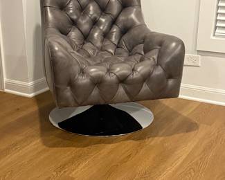 PRESALE AVAILABLE Bernhardt leather swivel chair