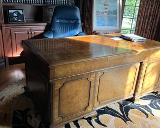 PRESALE AVAILABLE Kittinger vintage executive desk - 71w x 36d x 30h