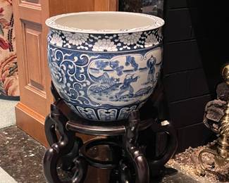 Vintage Maitland Smith blue and white planter on carved stand