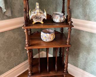 antique etagere / whatnot shelf - 20w x 15d x 52h