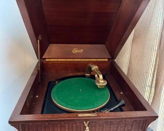 Edison upright disc phonograph Model C19.