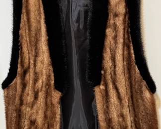 Ladies mink vest.