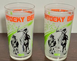 Vintage 1972 Churchill Downs Kentucky Derby glasses.