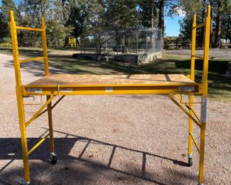 Baker Style Rolling Scaffold