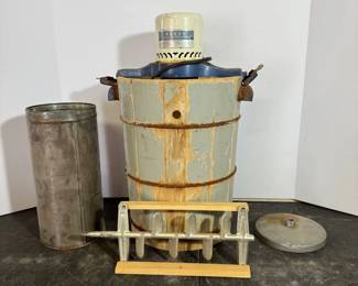 Vintage Montgomery Wards Electric Ice Cream Freezer