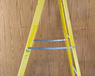 Keller 6 Foot Fiberglass Step Ladder