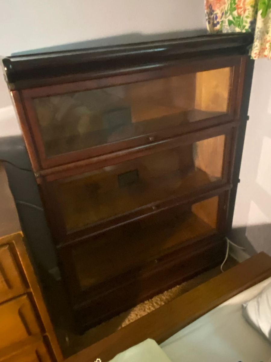 Globe-Wernicke Co Barrister Bookcase