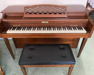 Currier Piano Excellent Condition