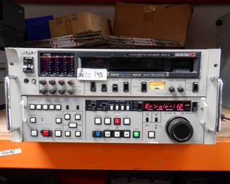 Sony Betacam SP BVW-75 Studio Editor Video Cassette Recorder 