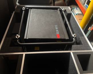 Barco RLM-W12 11,500 Lumens WUXGA 3-Chip DLP Projector w/ Case