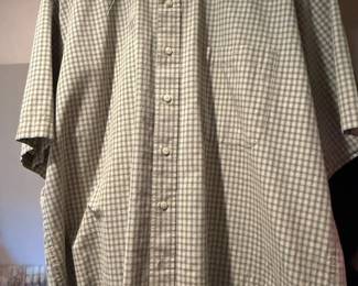 Bill Blass Green & Tan Plaid Button Up Shirt