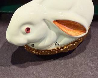 Rochard Limoges Hand-Painted Porcelain Rabbit Trinket Box - Asking $149 